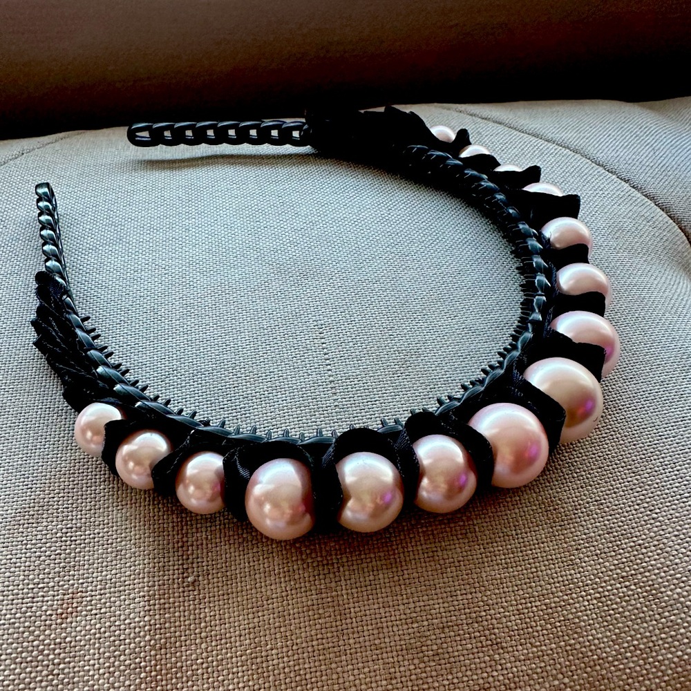 Pearls headband
